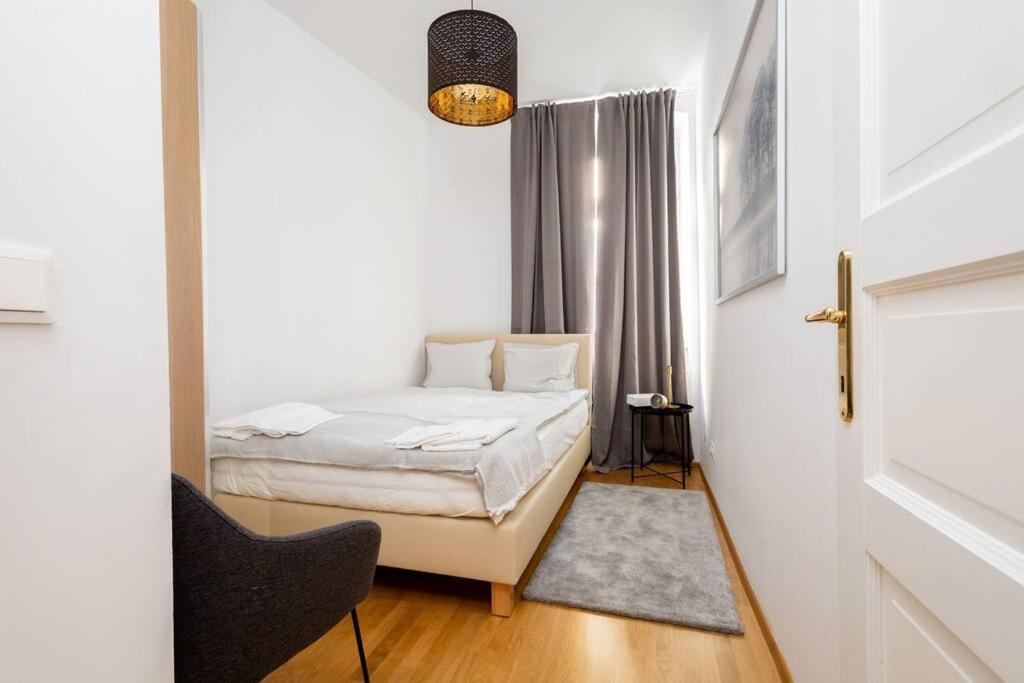 Orestaliving- 3Br On The Daube Canal/Friedensbruecke Wien Exterior foto